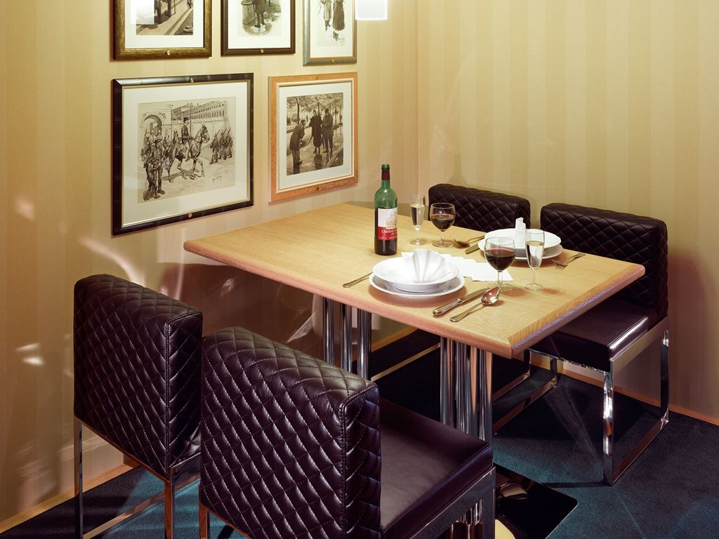 Living Hotel An Der Oper Viena Restaurante foto
