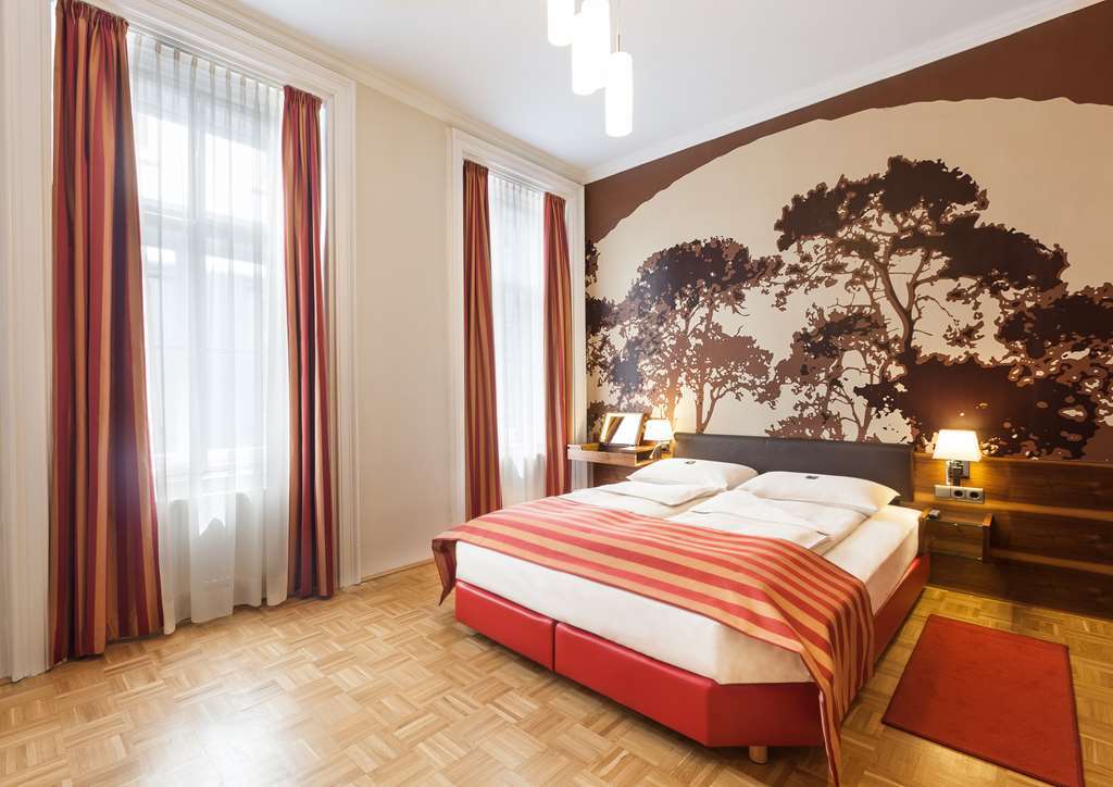 Living Hotel An Der Oper Viena Exterior foto