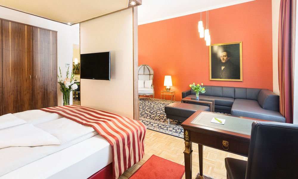 Living Hotel An Der Oper Viena Exterior foto