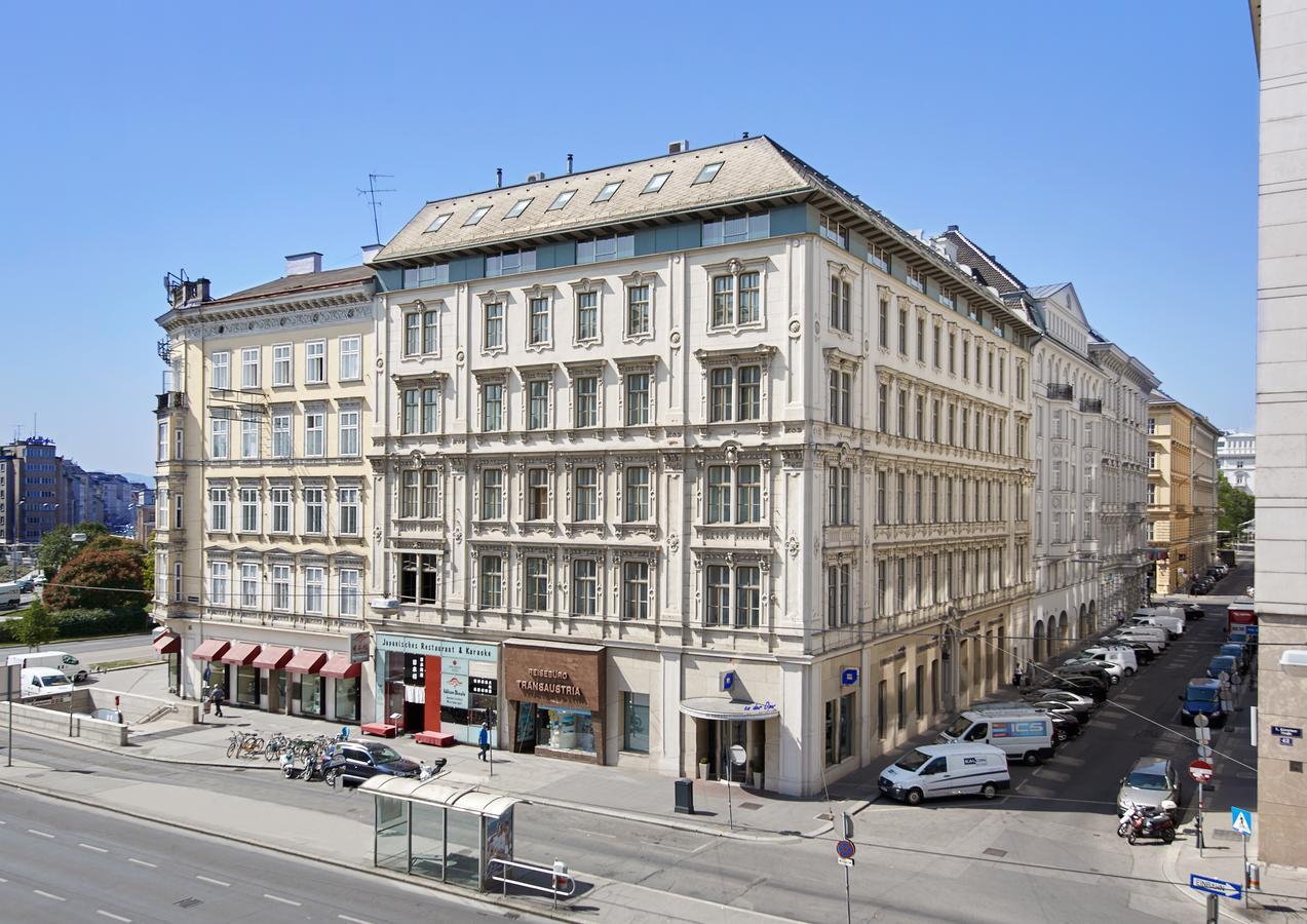 Living Hotel An Der Oper Viena Exterior foto