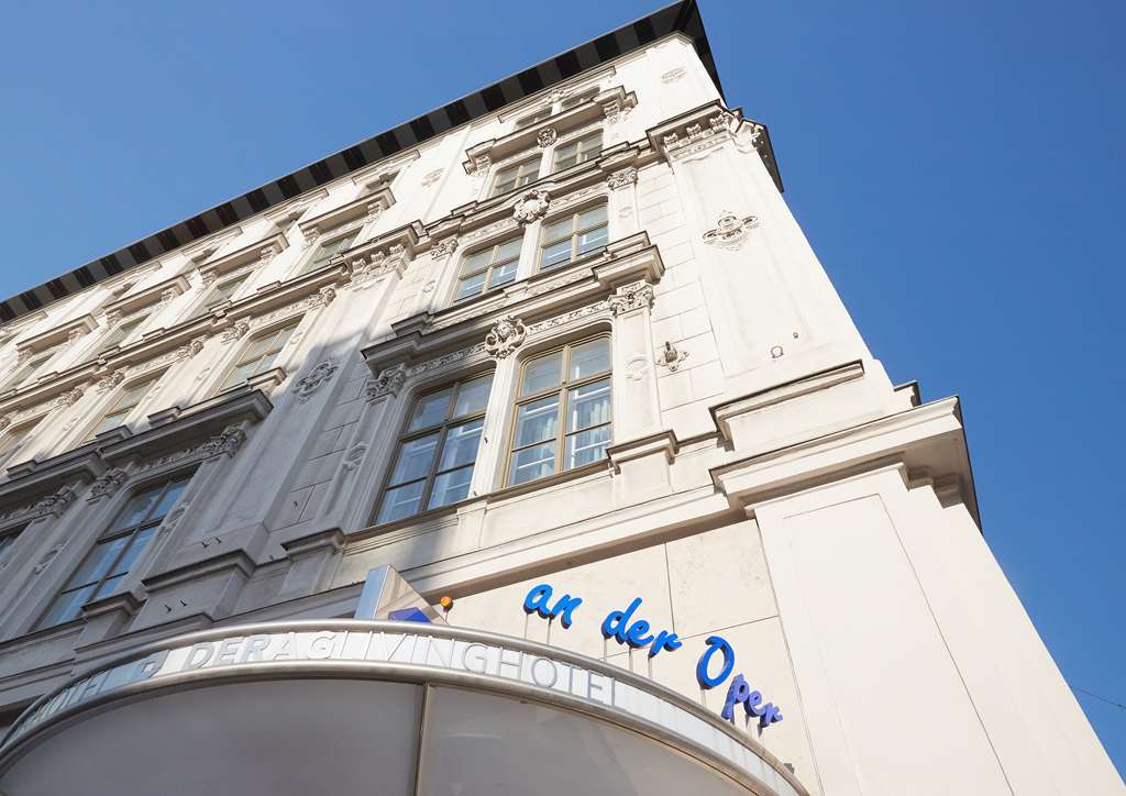 Living Hotel An Der Oper Viena Exterior foto
