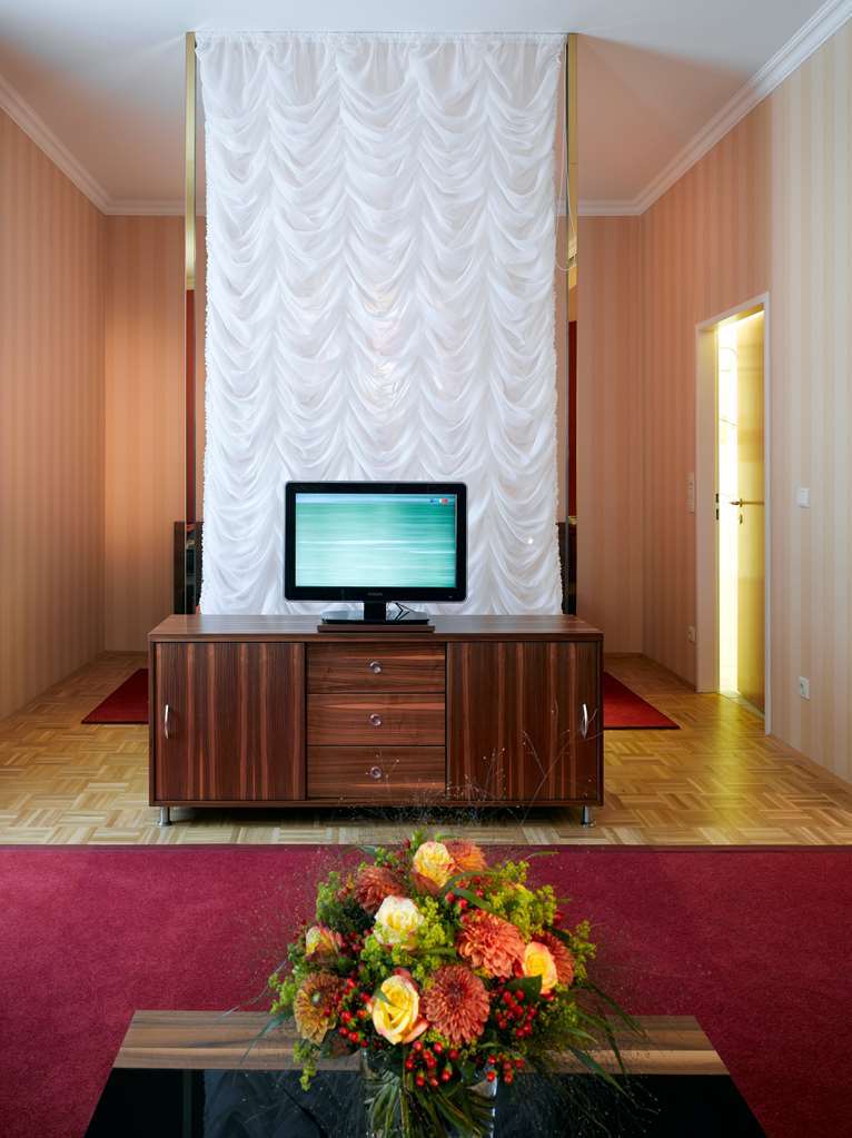 Living Hotel An Der Oper Viena Exterior foto